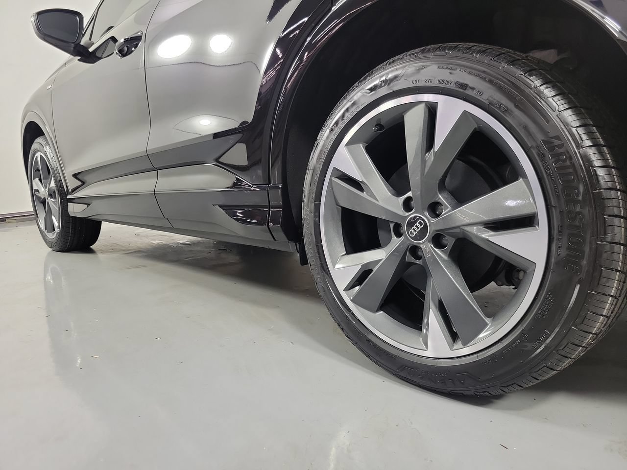 Used 2023 Audi Q4 e-tron Premium Plus w/ Premium Plus AWD/4WD image 10