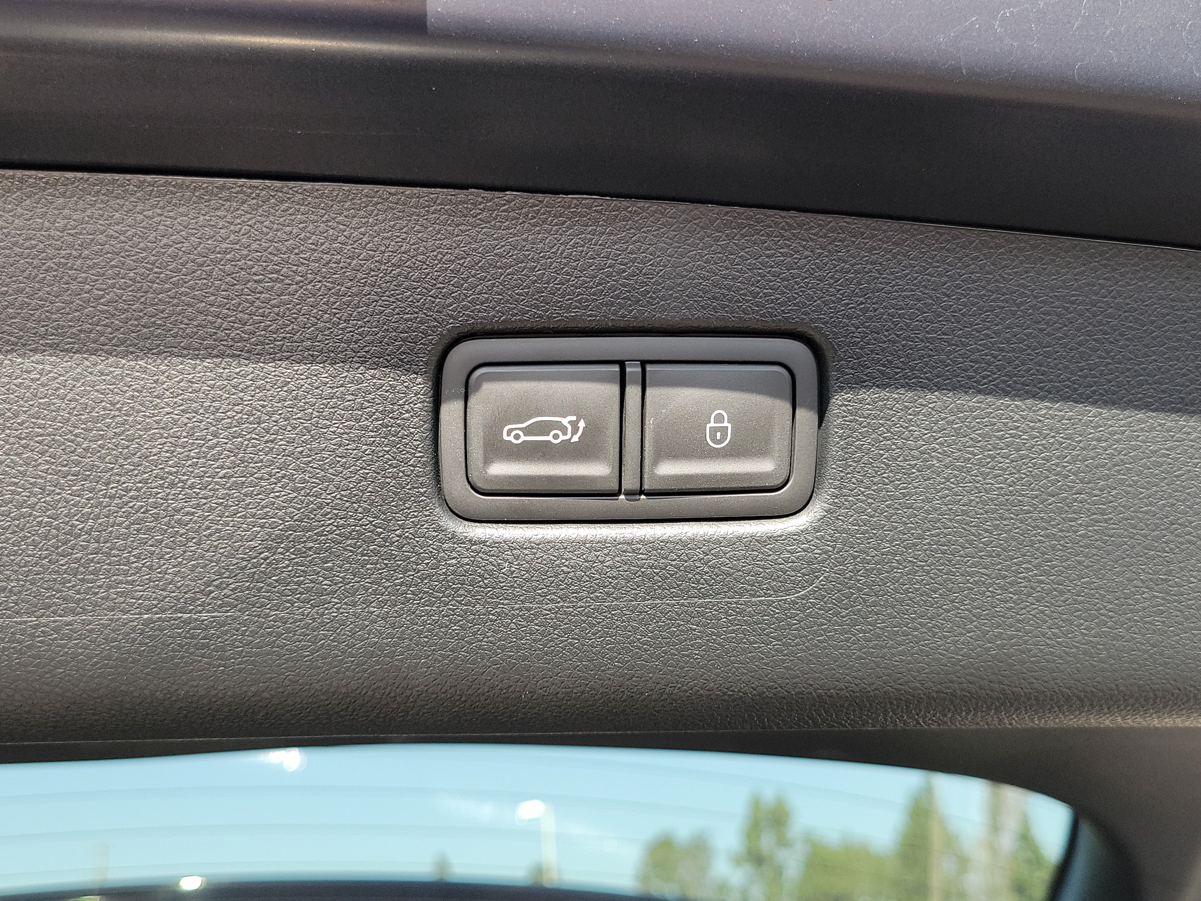 Certified 2026 Genesis GV70 2.5T Advanced AWD/4WD image 21