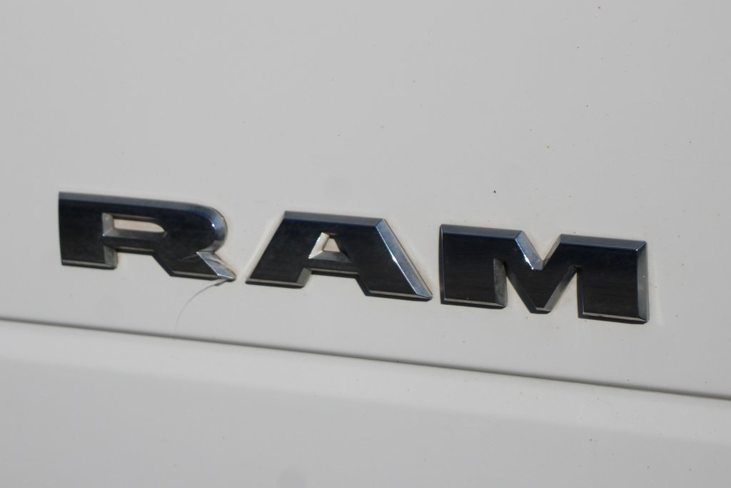 Used 2021 RAM 3500 Big Horn w/ Level 1 Equipment Group AWD/4WD image 46