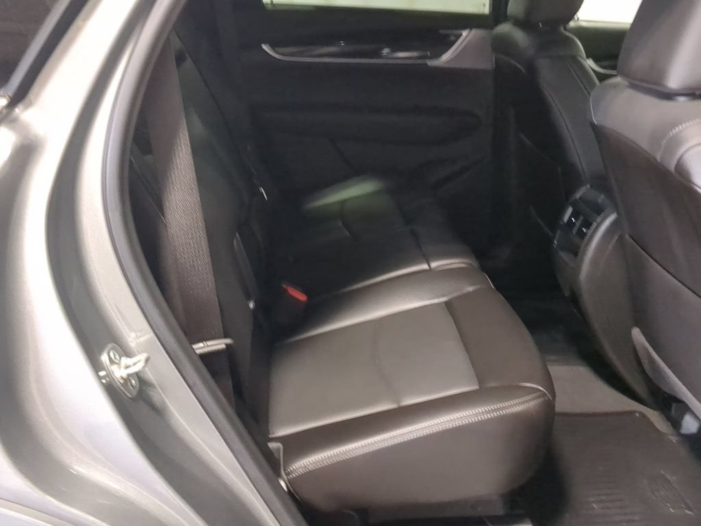 Used 2025 Cadillac XT5 Premium Luxury AWD/4WD image 20