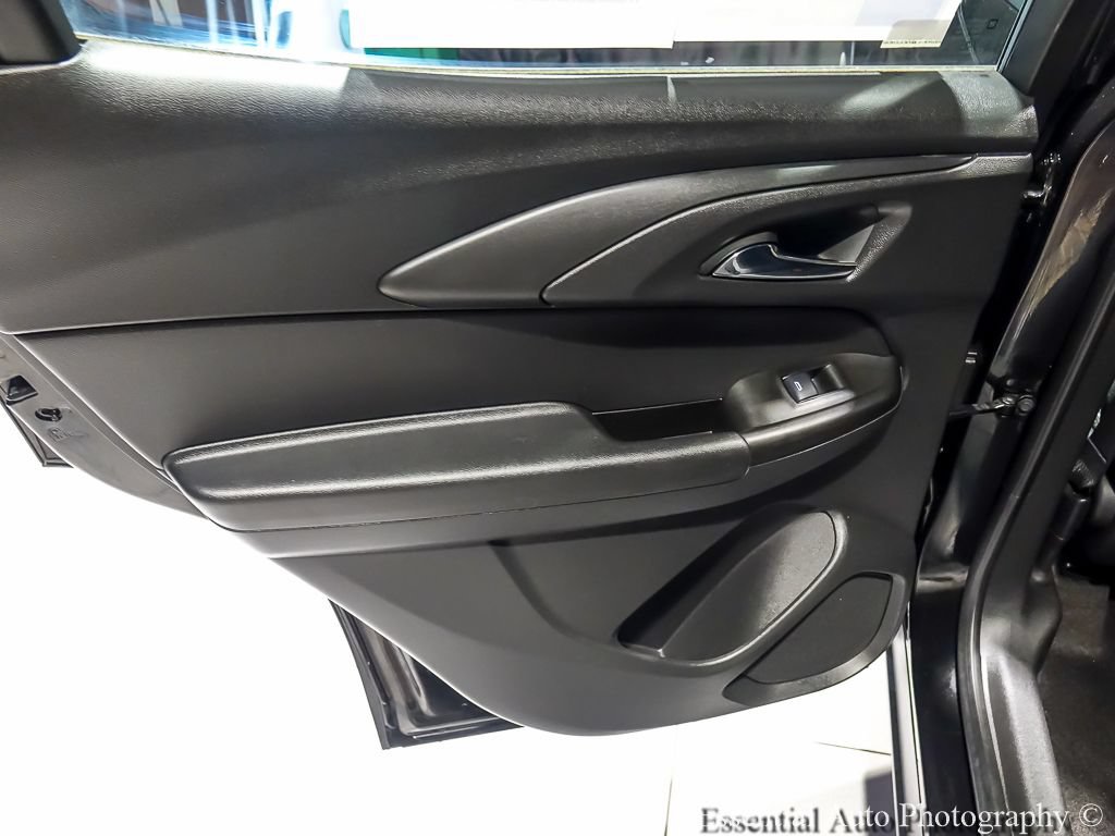 Used 2023 Chevrolet TrailBlazer LS FWD image 21