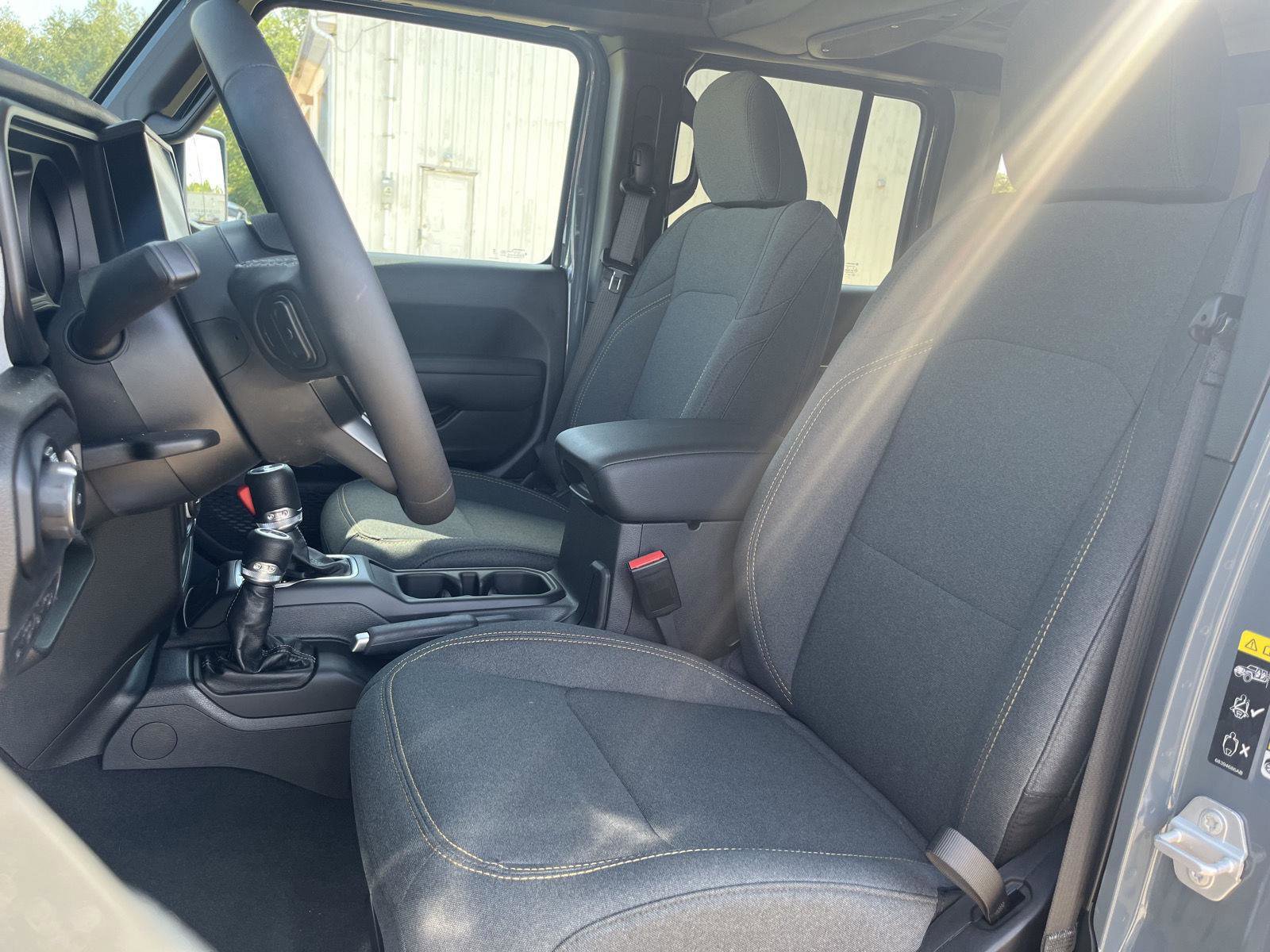 New 2025 Jeep Wrangler Sport S image 15