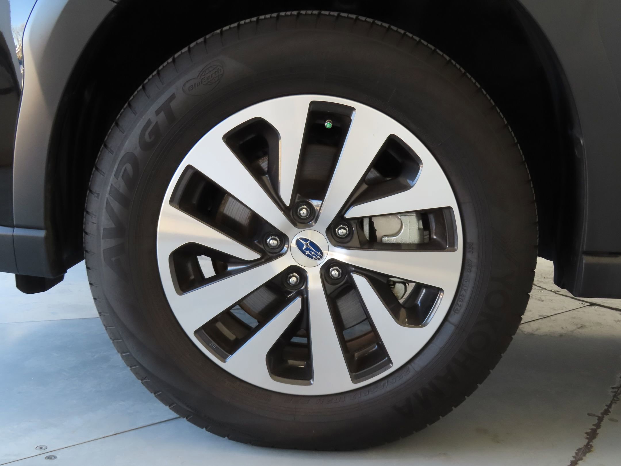 Certified 2025 Subaru Outback Premium w/ Popular Package #1 AWD/4WD image 28