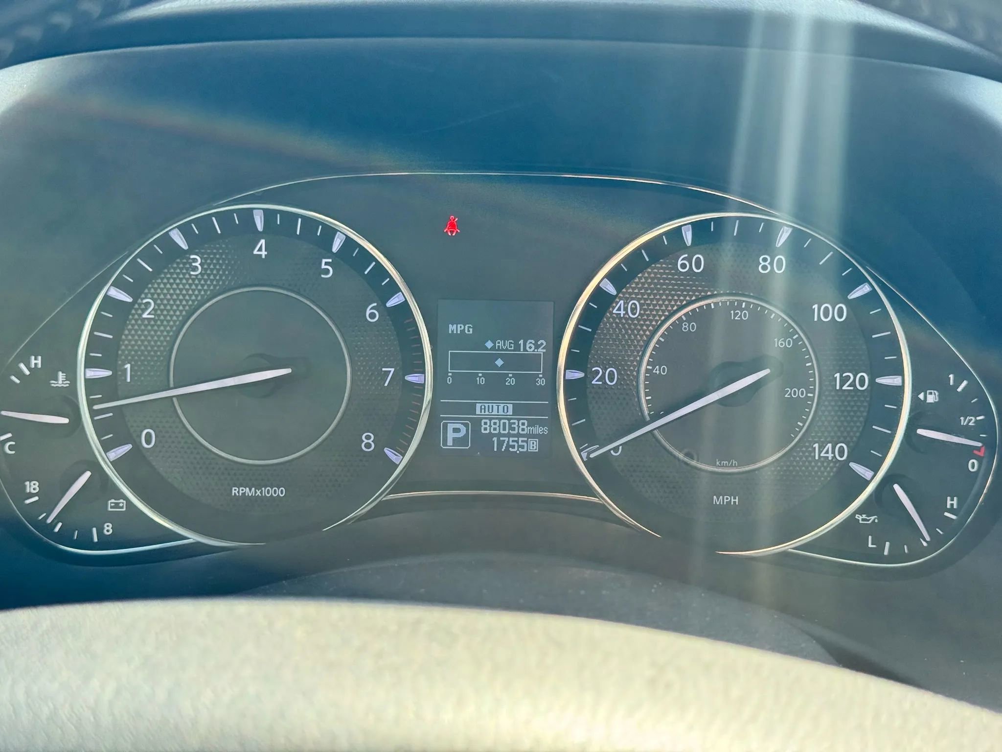 Used 2020 Nissan Armada Platinum w/ Captain's Chairs Package image 35