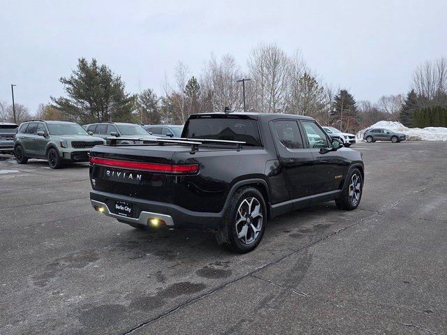 Used 2022 Rivian R1T Adventure image 8