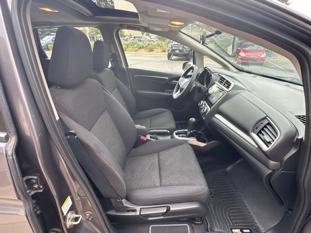 Used 2015 Honda Fit EX image 18