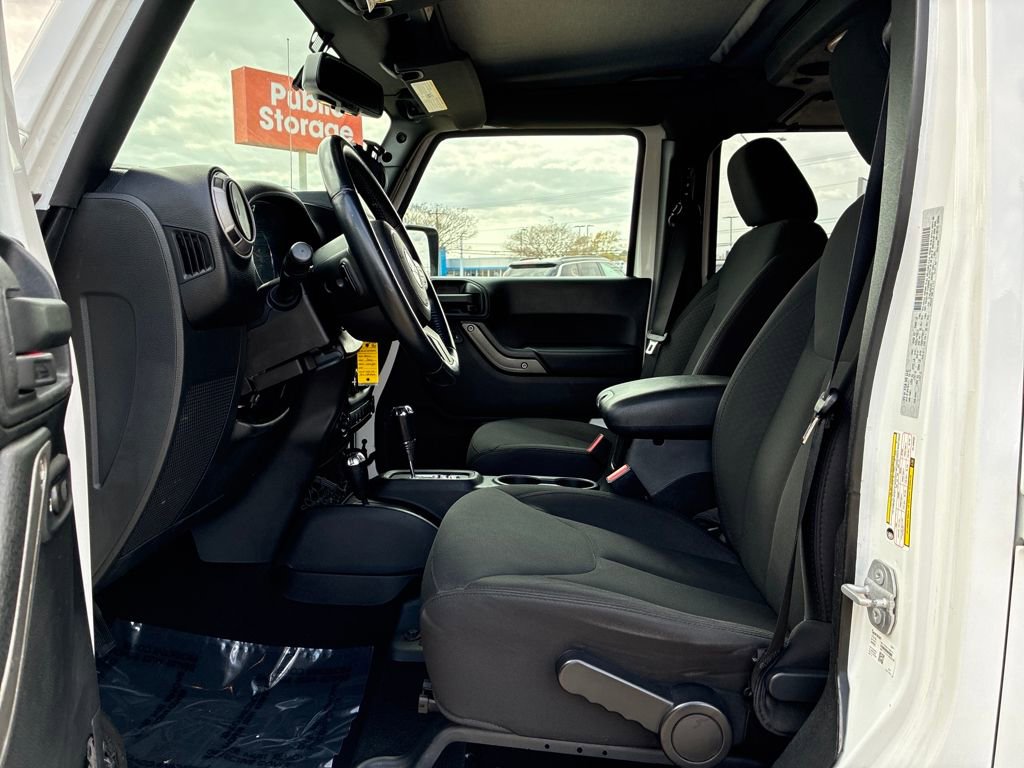 Used 2016 Jeep Wrangler Unlimited Sport w/ Quick Order Package 24S image 10