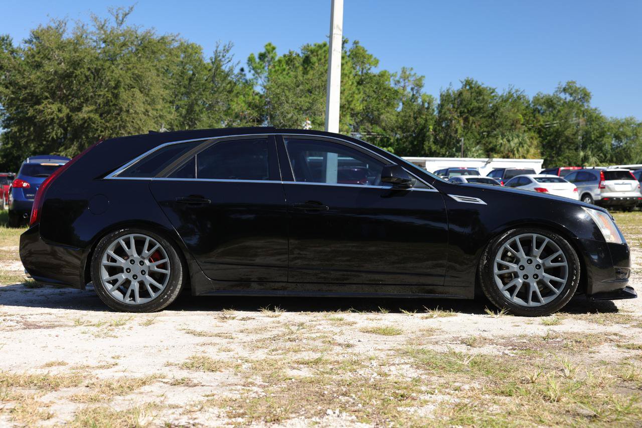 Used 2010 Cadillac CTS Performance RWD image 13
