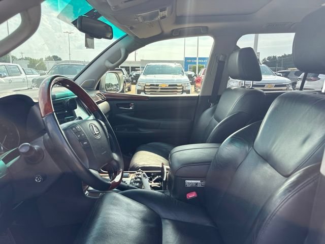 Used 2011 Lexus LX 570 4WD image 10