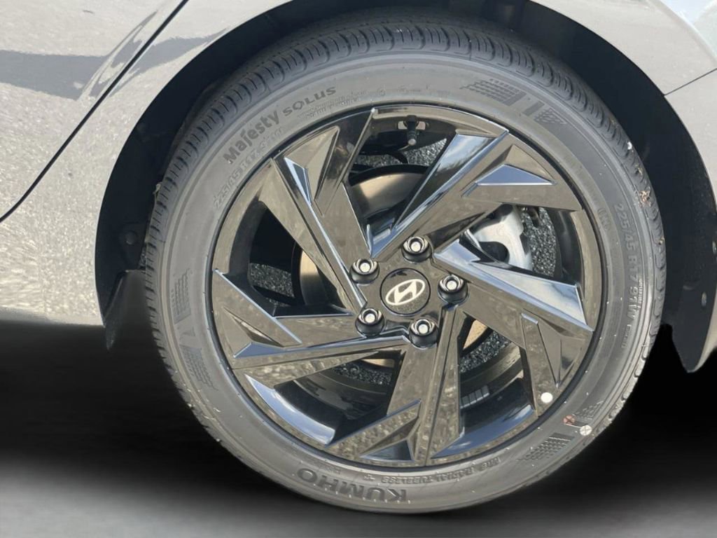 New 2026 Hyundai Elantra Sport FWD image 37