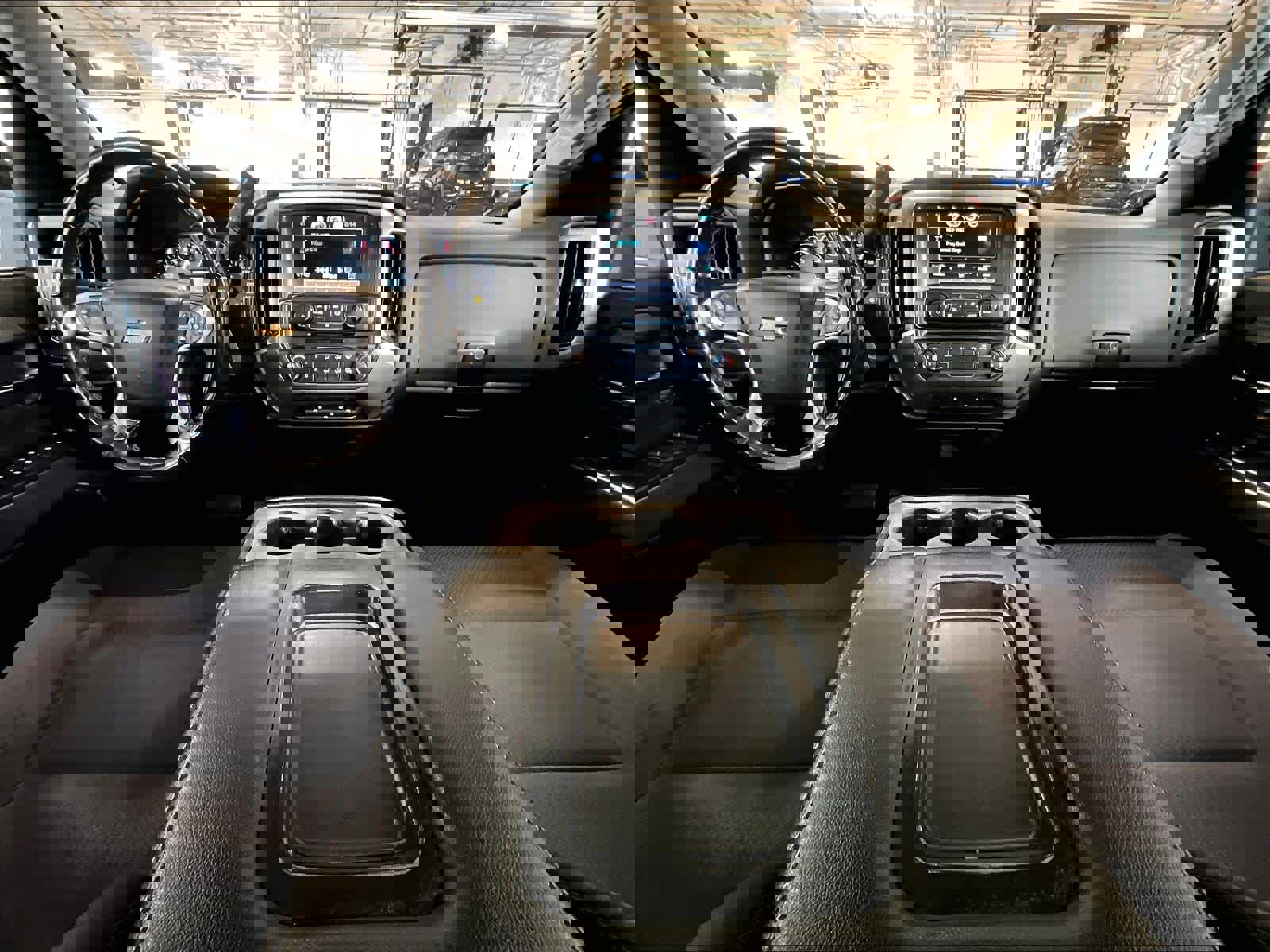 Used 2018 Chevrolet Silverado 1500 LT image 21