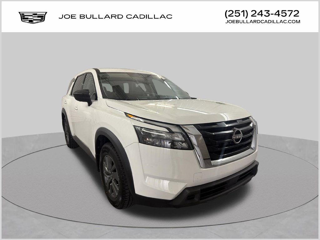 Used 2024 Nissan Pathfinder S FWD image 1