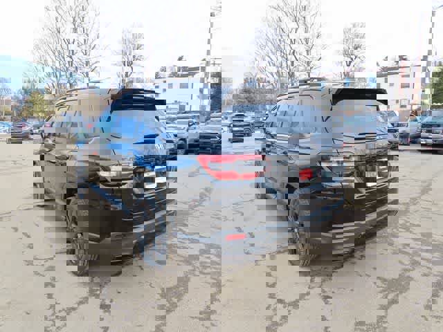 New 2026 Honda Pilot Black Edition image 4