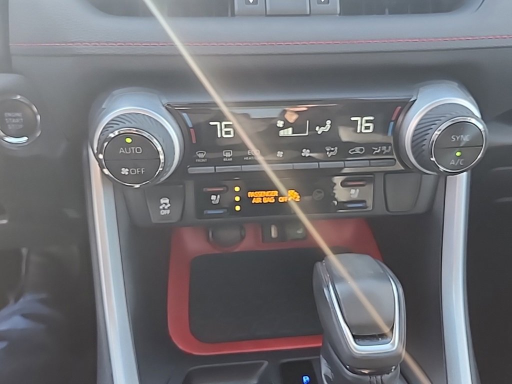 Used 2020 Toyota RAV4 TRD Off-Road image 28