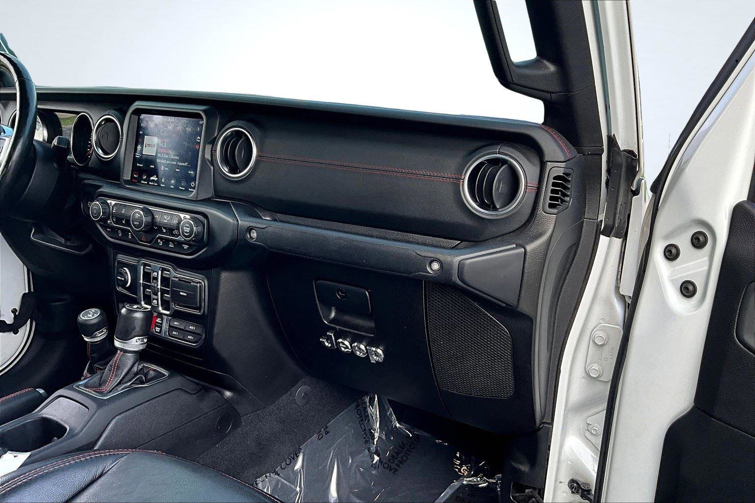 Used 2020 Jeep Gladiator Rubicon image 17