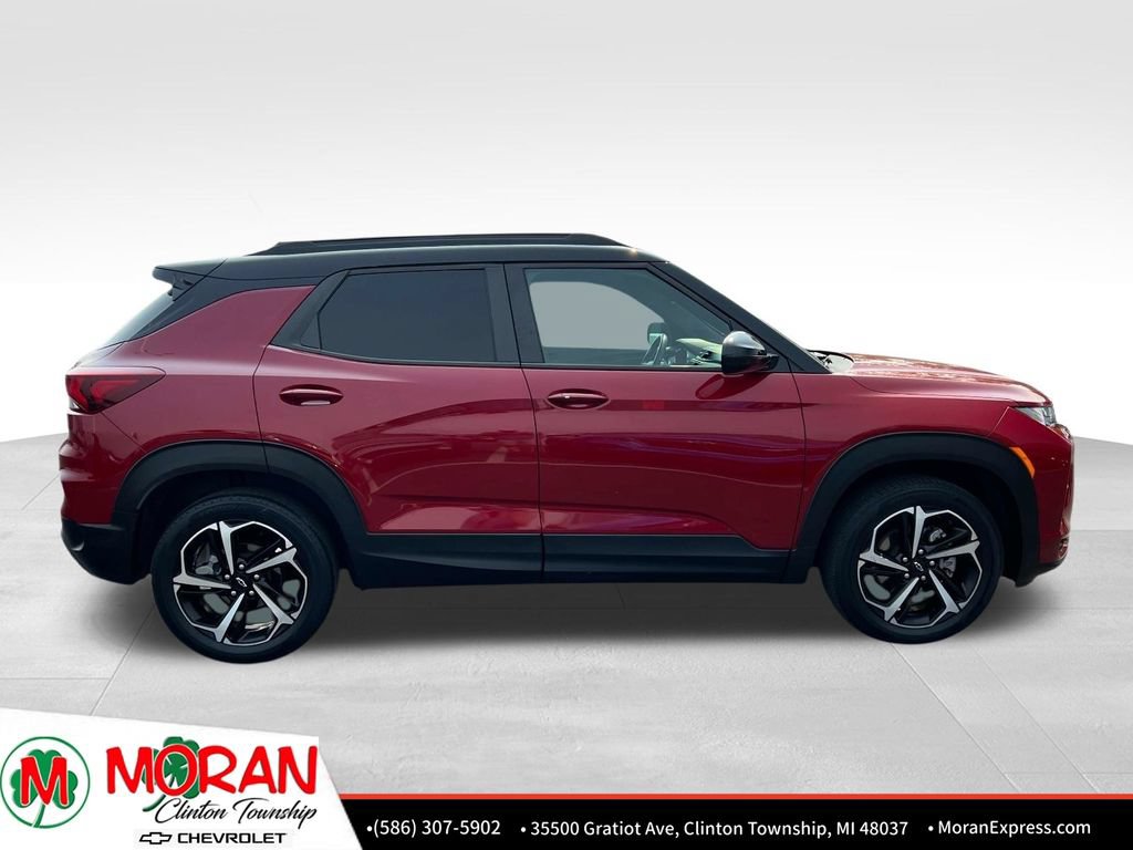 Certified 2021 Chevrolet TrailBlazer RS w/ Sun and Liftgate Package AWD/4WD image 8