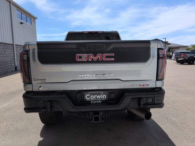 Used 2025 GMC Sierra 2500 AT4X w/ AT4X AEV Edition AWD/4WD image 4