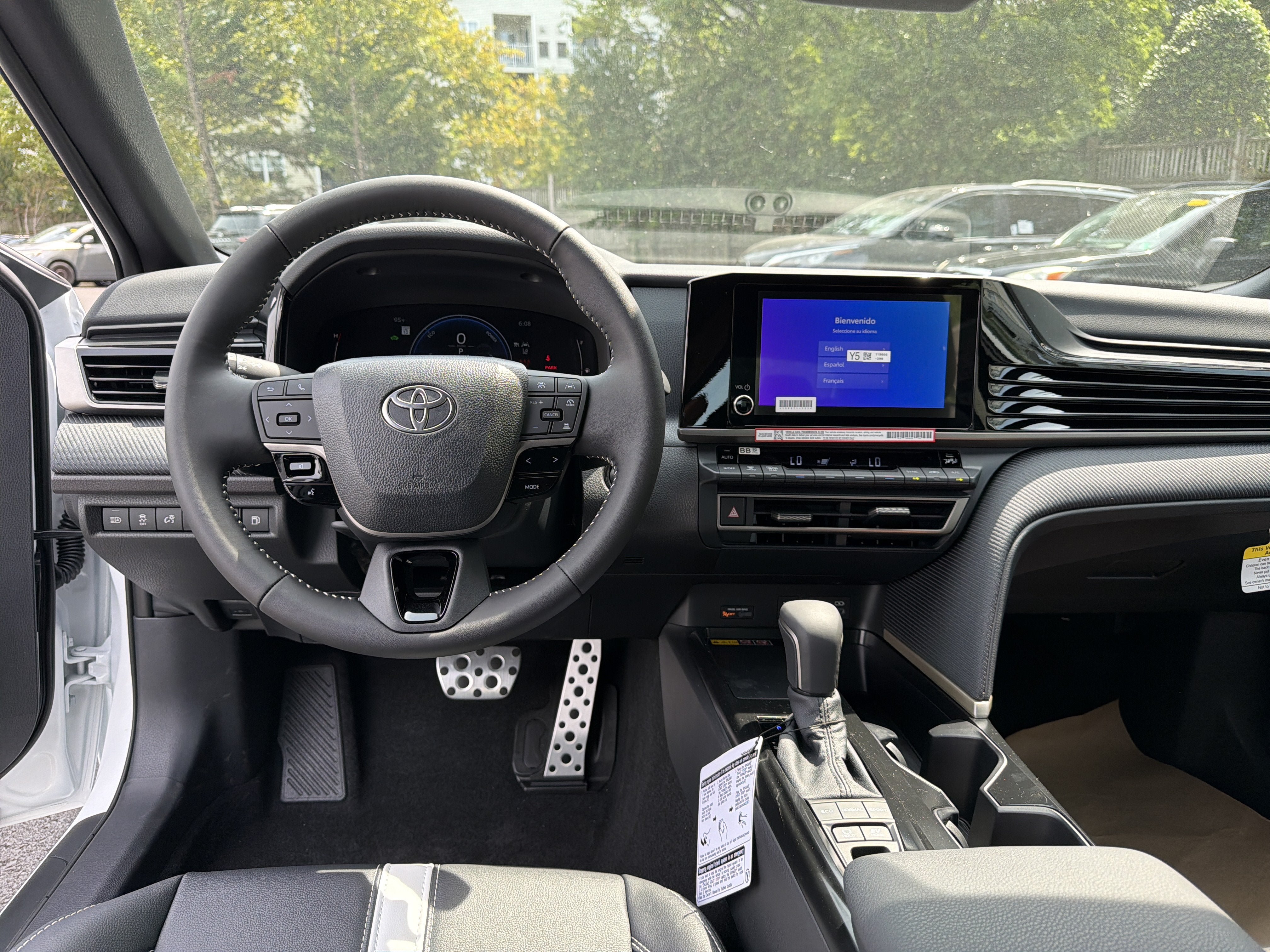 New 2026 Toyota Camry SE FWD image 13