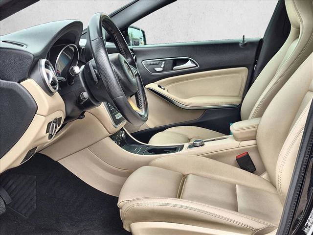 Used 2019 Mercedes-Benz CLA 250 image 14