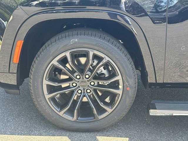 New 2026 Jeep Grand Wagoneer Summit AWD/4WD image 13