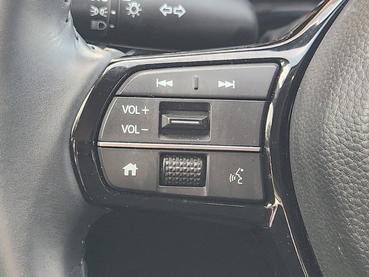 Used 2024 Honda CR-V EX-L image 27