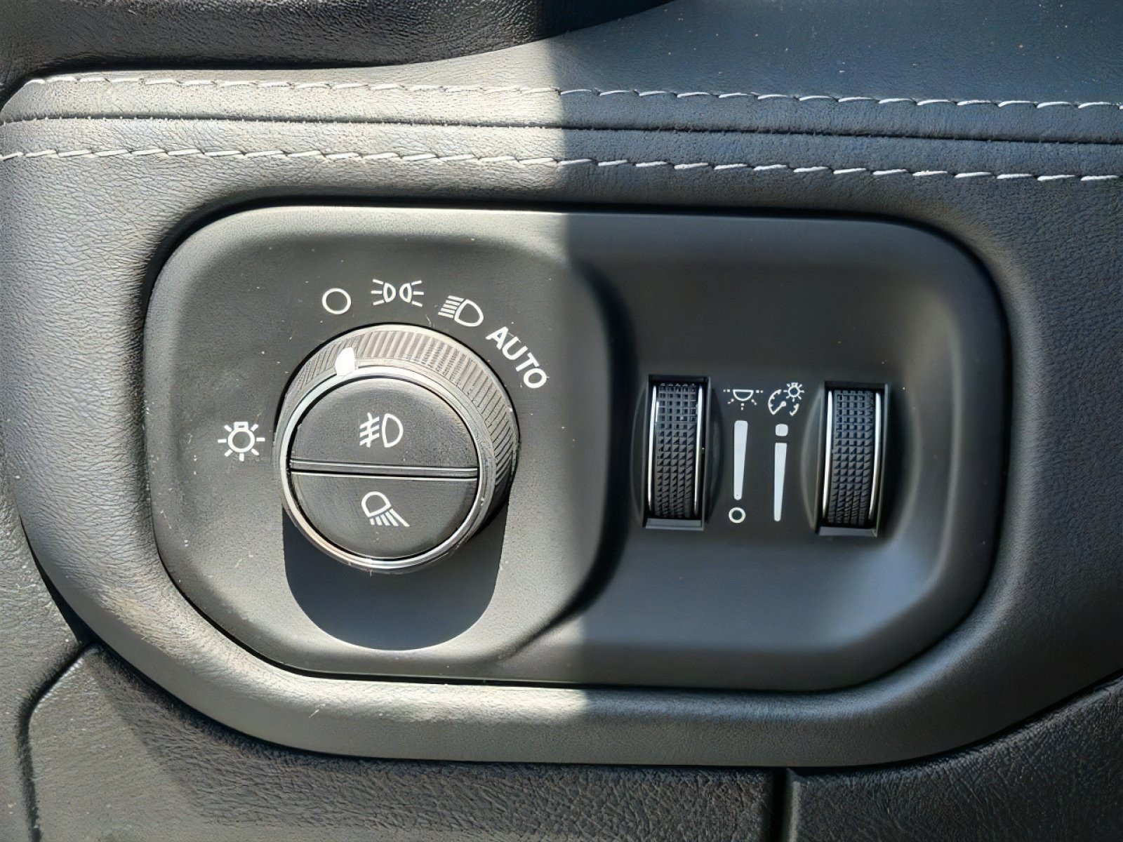 New 2026 RAM 1500 RHO w/ RHO Level 1 Equipment Group AWD/4WD image 21