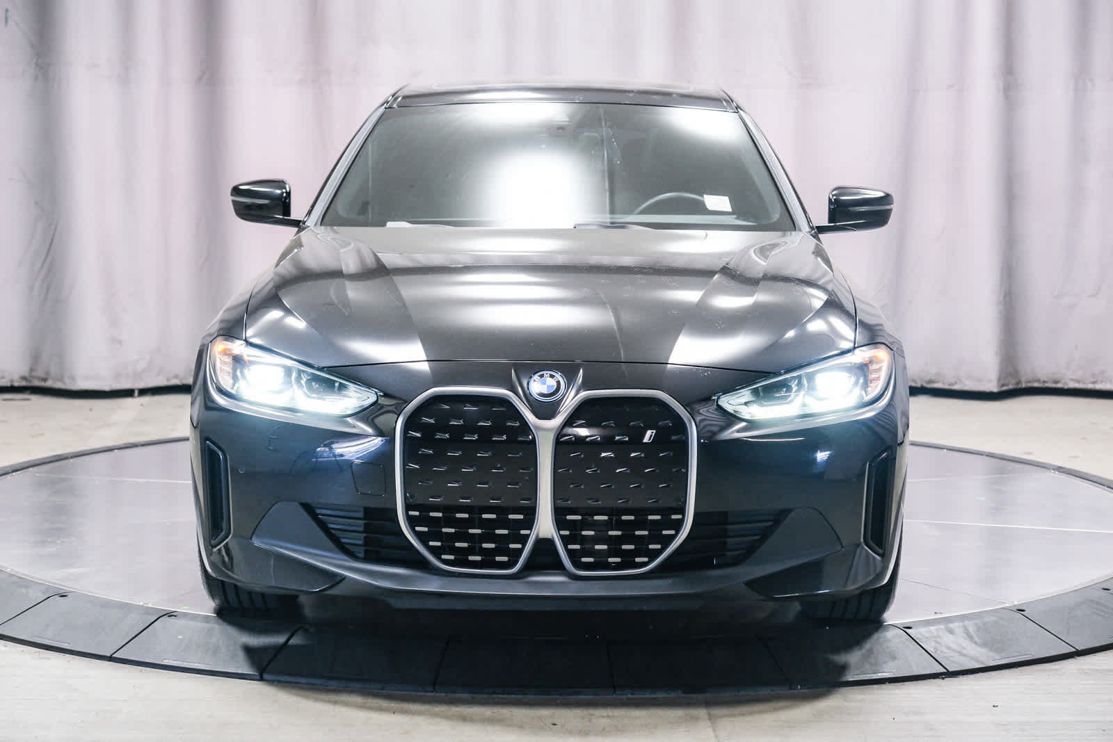 Used 2023 BMW i4 eDrive40 w/ Premium Package RWD image 6