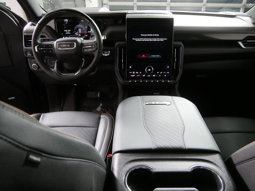Used 2025 GMC Yukon AT4 image 24