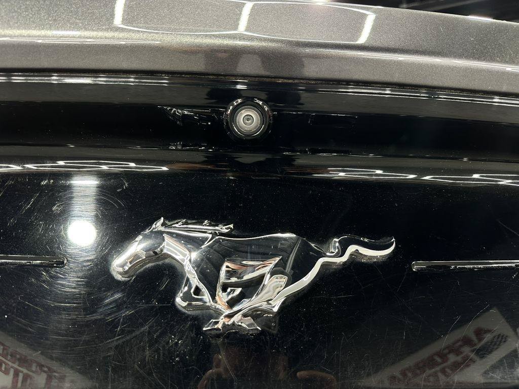Used 2018 Ford Mustang Premium RWD image 31