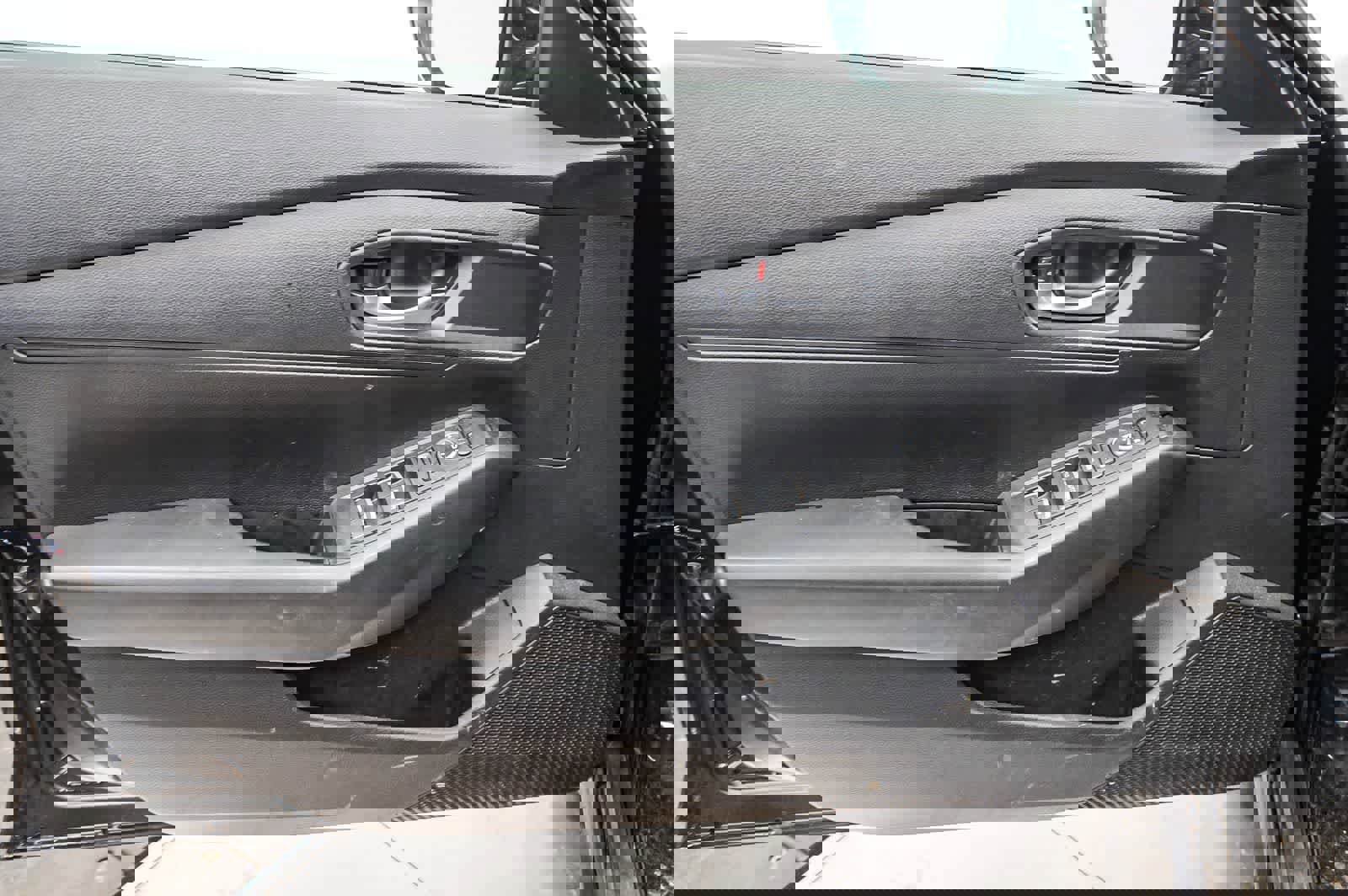 Used 2023 Honda Accord LX image 19