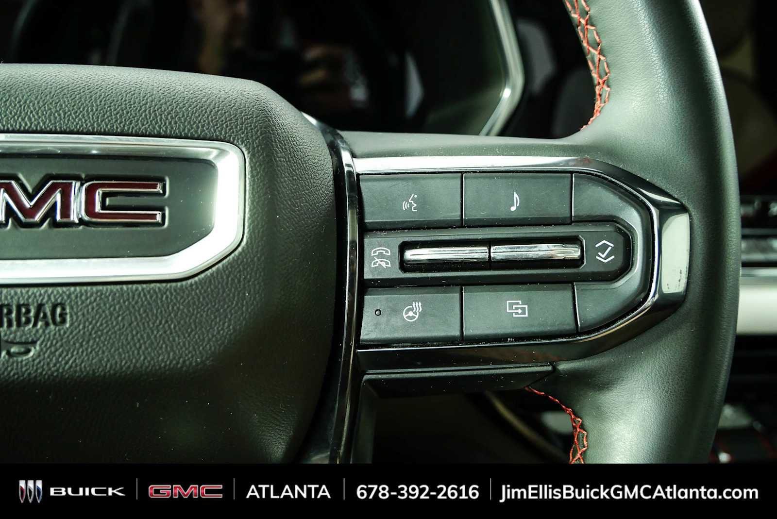 Used 2024 GMC Canyon AT4X AWD/4WD image 12