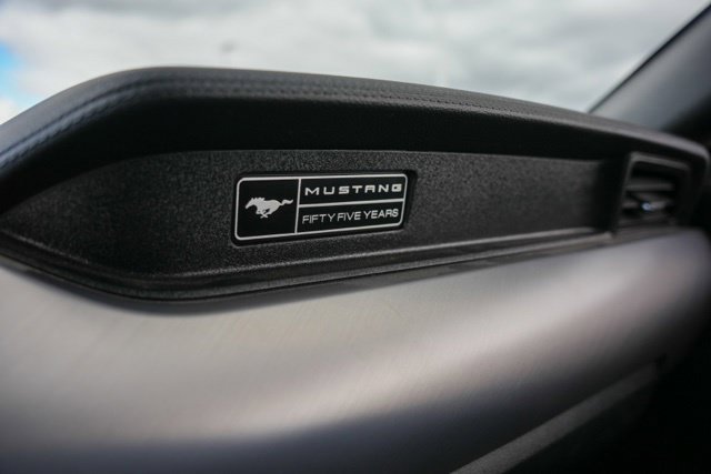 Used 2020 Ford Mustang GT Premium w/ Black Accent Package RWD image 21