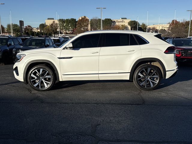 Used 2024 Volkswagen Atlas Cross Sport SEL Premium R-Line image 14