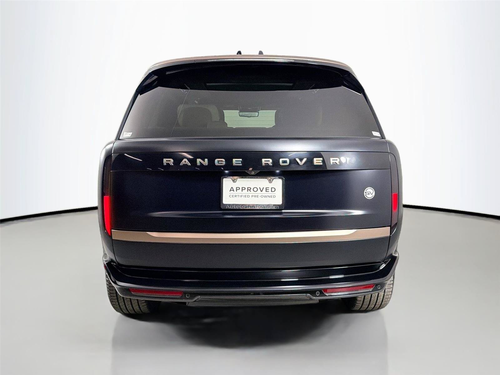 Certified 2023 Land Rover Range Rover SV AWD/4WD image 6