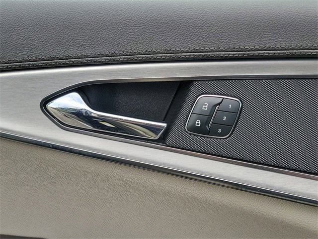 Used 2020 Lincoln Nautilus FWD image 26