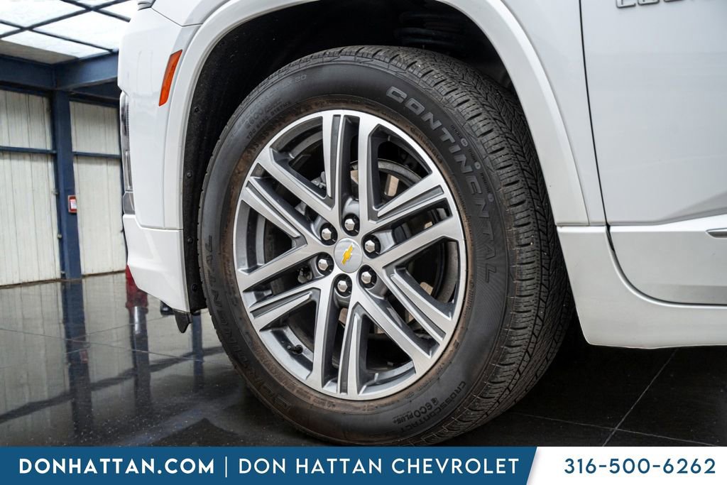 Used 2023 Chevrolet Traverse High Country image 39