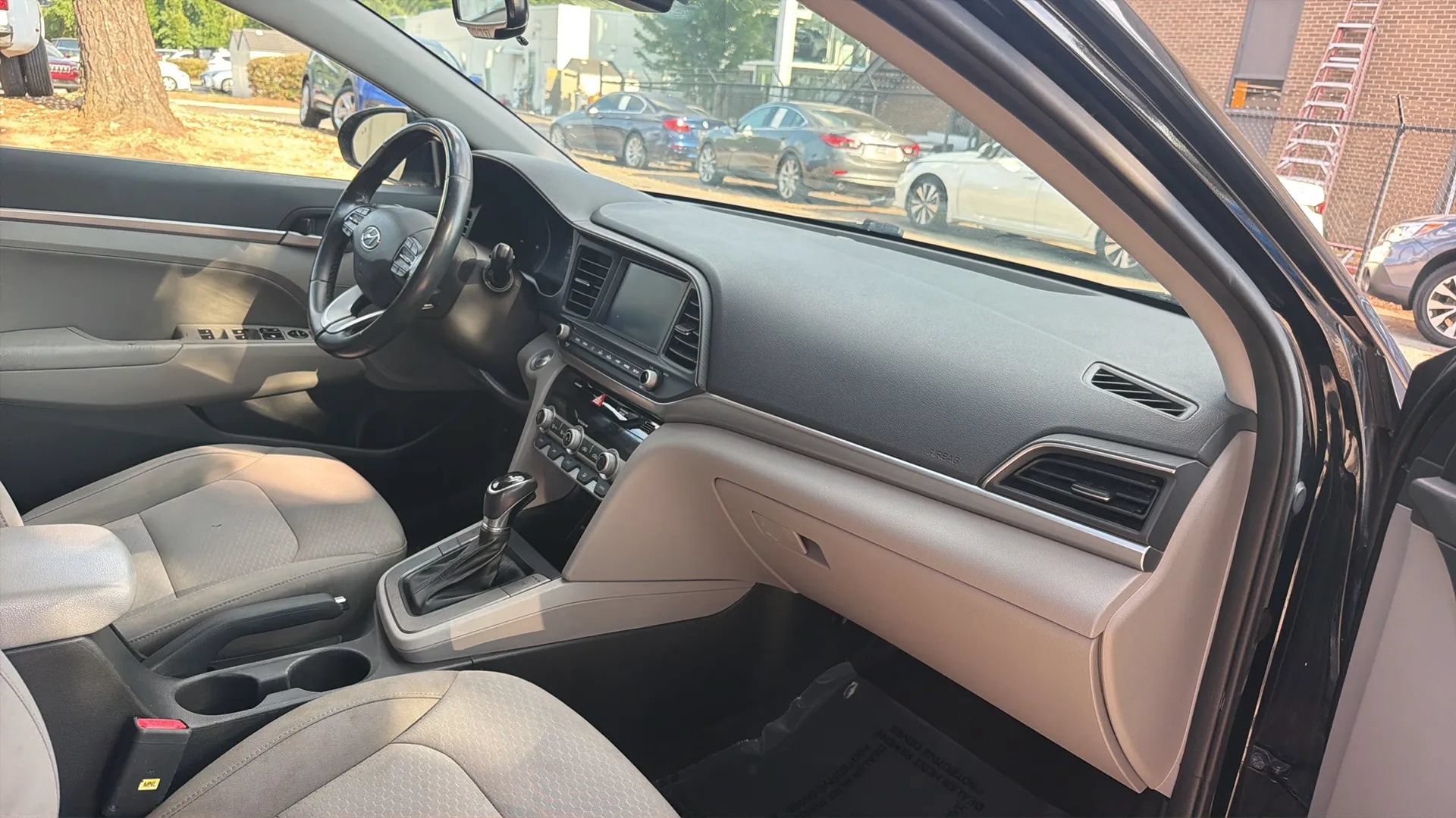 Used 2019 Hyundai Elantra Value Edition FWD image 20
