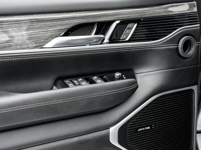 Used 2022 Jeep Wagoneer Series II image 9