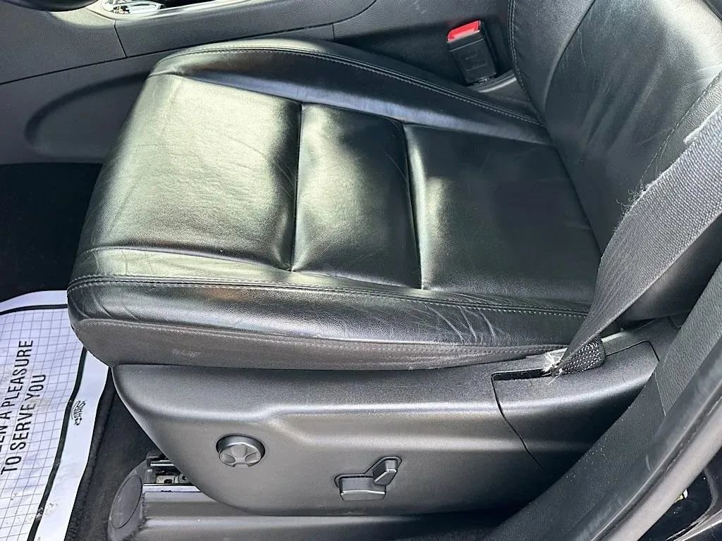 Used 2022 Jeep Grand Cherokee Limited w/ Technology Group image 14