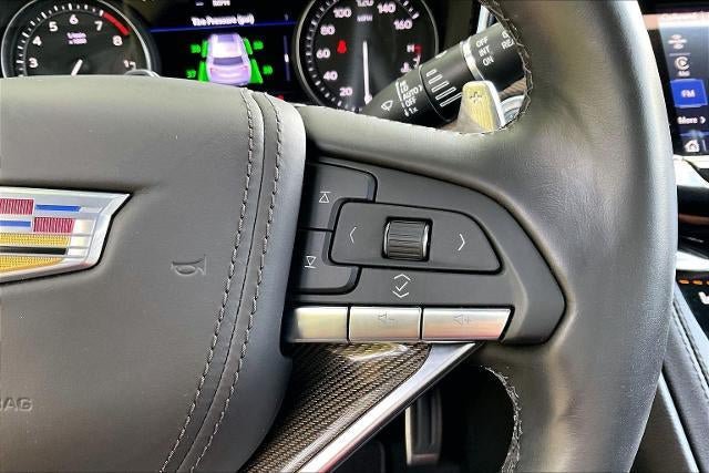 Used 2025 Cadillac XT6 Sport w/ Platinum Package AWD/4WD image 12