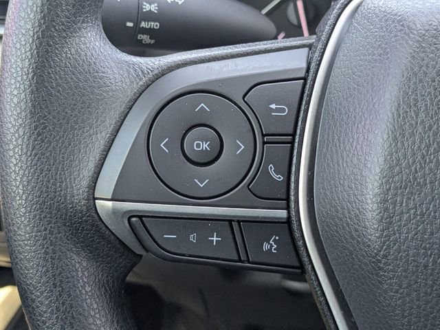 Used 2022 Toyota Camry LE image 24