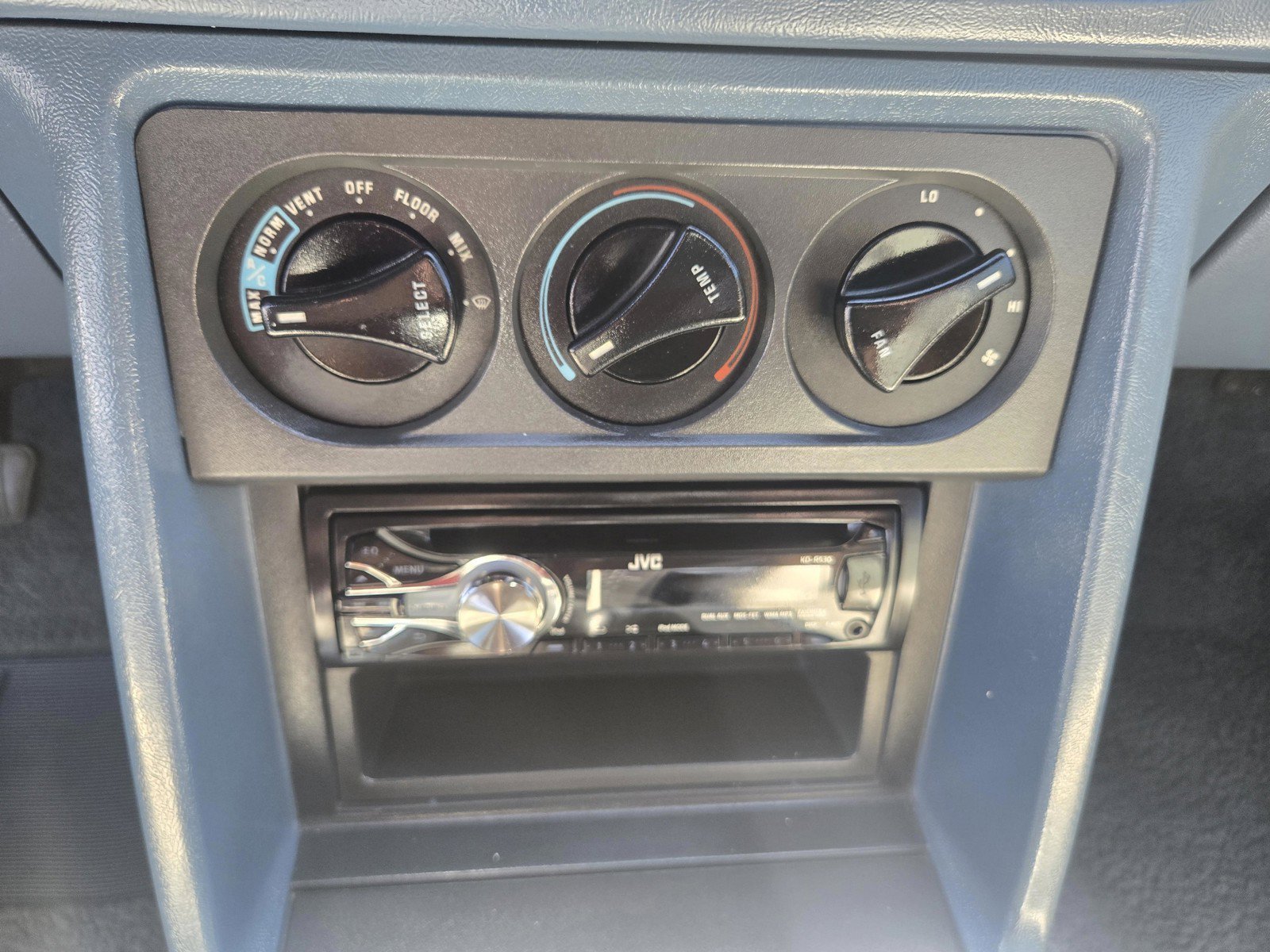Used 1989 Ford Mustang LX RWD image 18