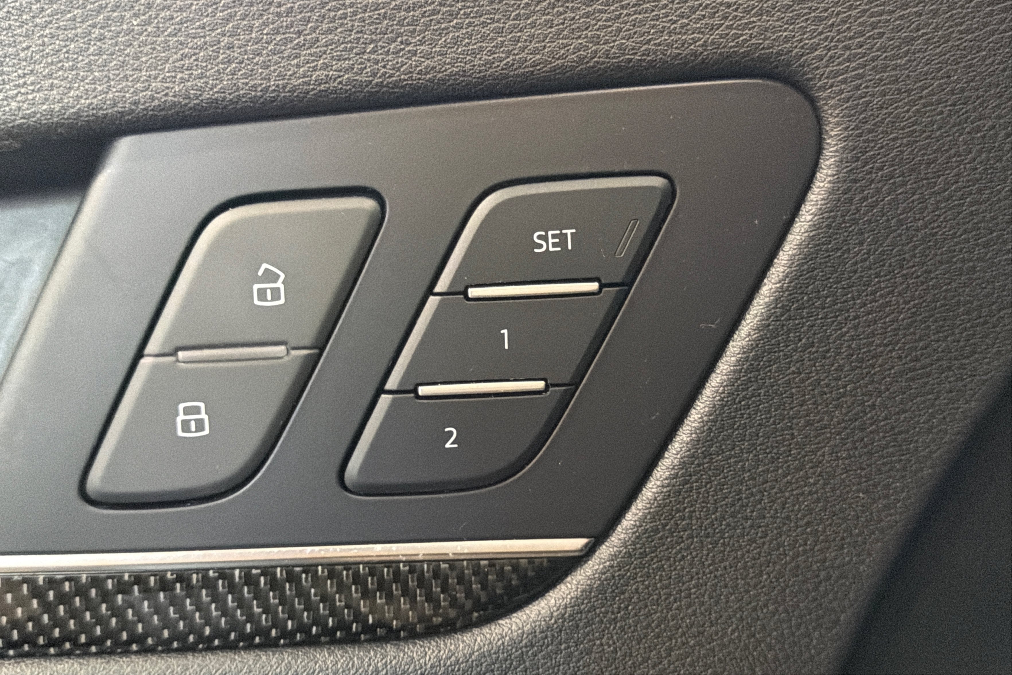 Used 2019 Audi SQ5 Prestige w/ Prestige Package AWD/4WD image 18