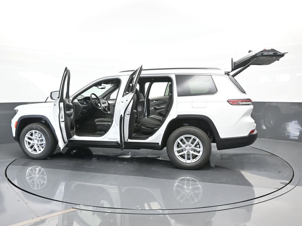 Used 2024 Jeep Grand Cherokee L Laredo w/ Luxury Tech Group I image 66
