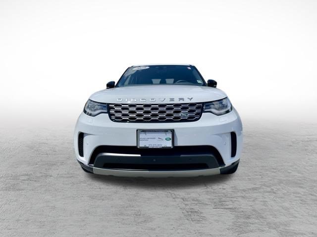 Certified 2025 Land Rover Discovery S AWD/4WD image 2