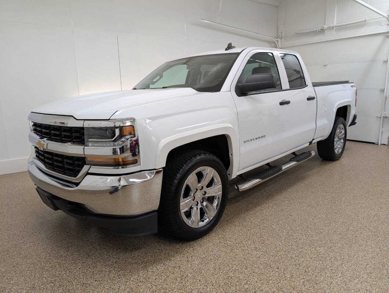 Used 2017 Chevrolet Silverado 1500 LS image 2