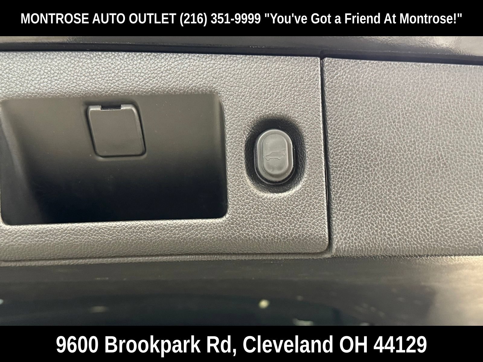 Used 2020 Chevrolet Tahoe Premier AWD/4WD image 42
