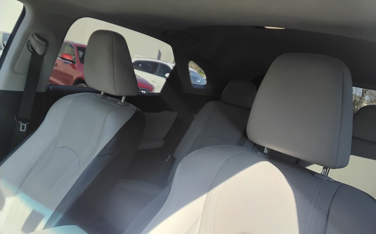 Used 2018 Lexus RX 350 AWD w/ Premium Package image 20