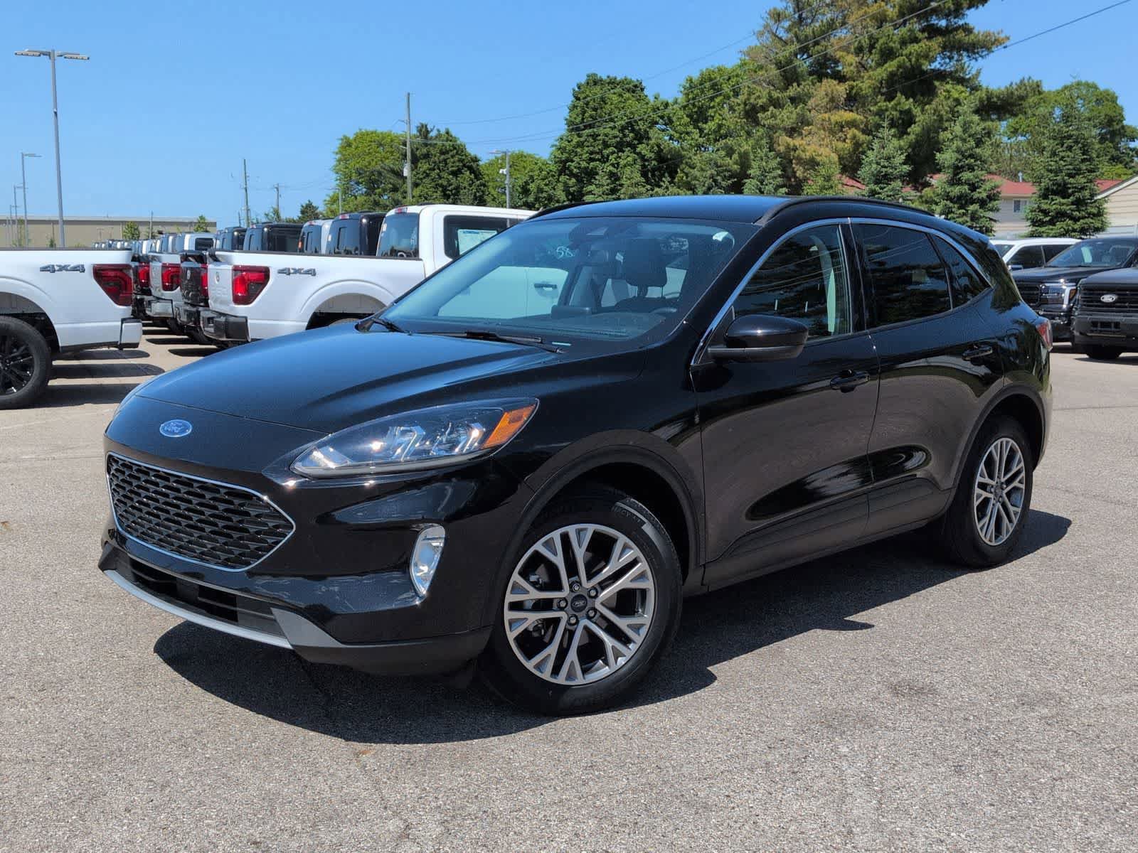 Used 2022 Ford Escape SEL AWD/4WD image 1