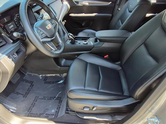 Used 2024 Cadillac XT5 Luxury FWD image 15